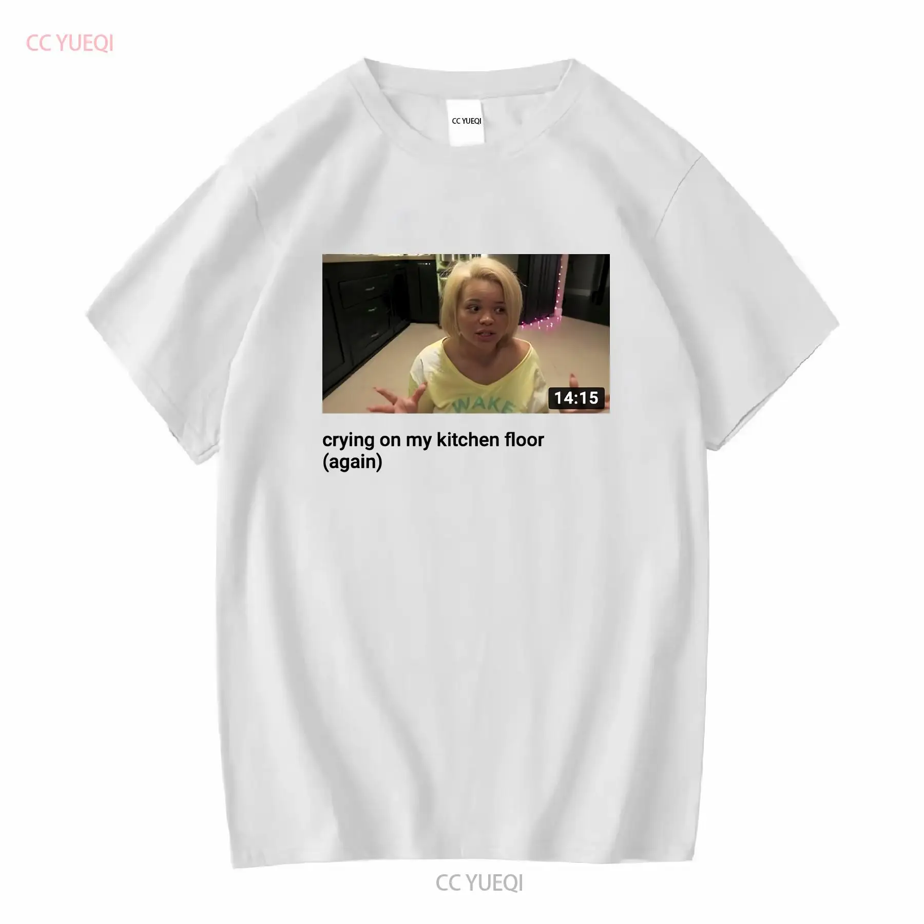 Vintage Fashion Youtubers - Kaos Putih Ikonik Pria Trisha Pastas